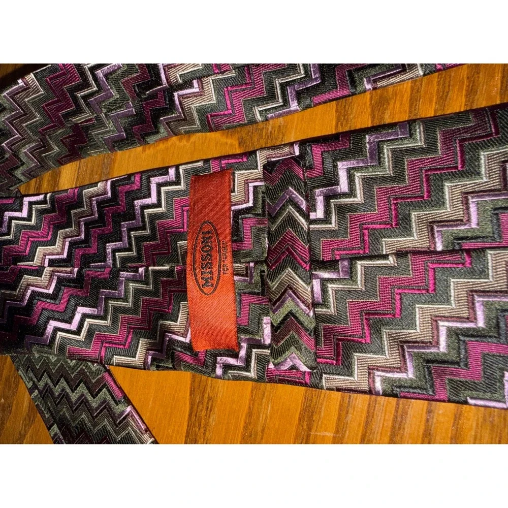 Missoni for Target Mens Zigzag Chevron Silk Blend Tie Purple Grey Olive Green